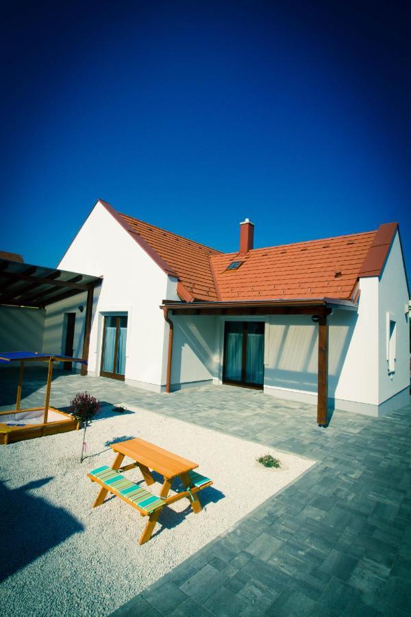 Boni Apartmanok Hegykő Extérieur photo